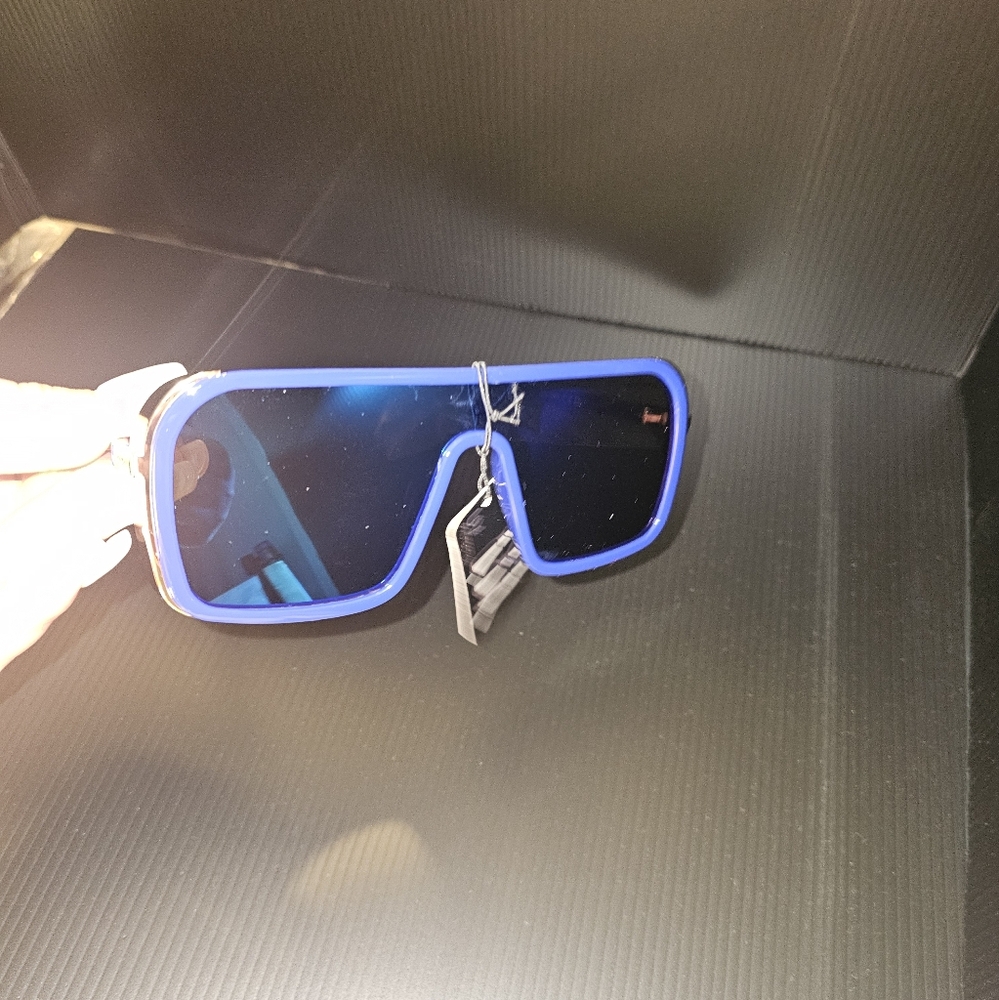 BRAND NEW! MUST HAVE RETRO, BOHO, CHIC, SEXY FASHION SIDE SHIELD SUNGLASSES - Picture 5 of 6